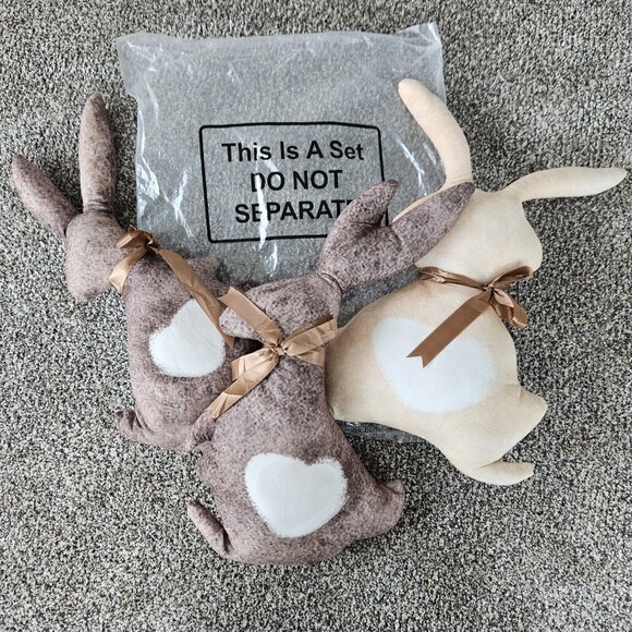 3pc Set of Plush Easter bunnies/ Pillows by Thinkday New w/ original bag. - Picture 6 of 7